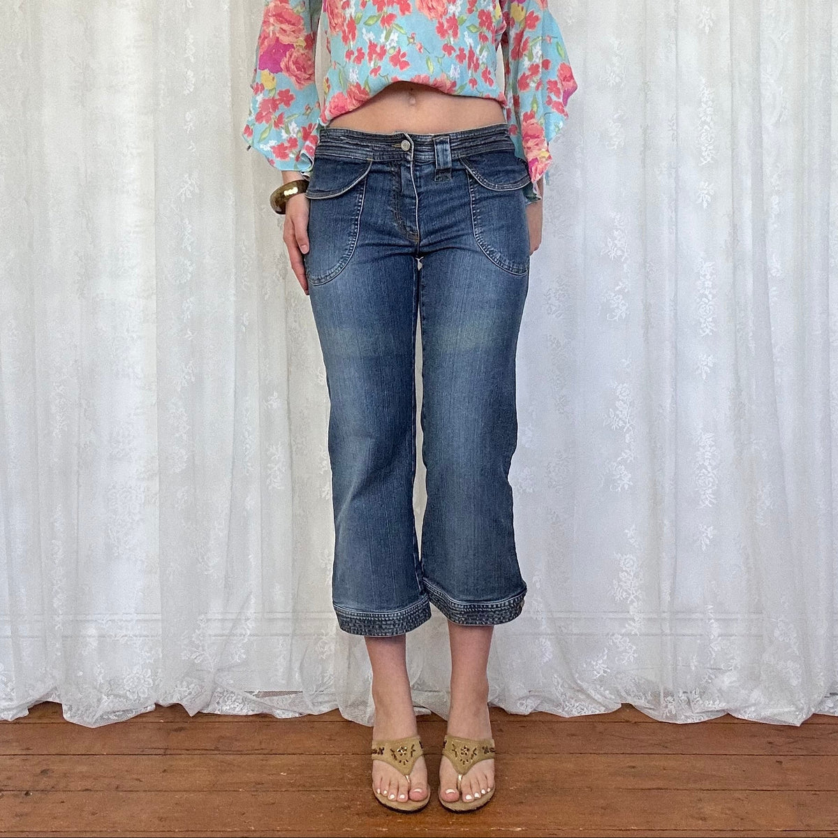 vintage 00s mid wash denim flared capri trousers