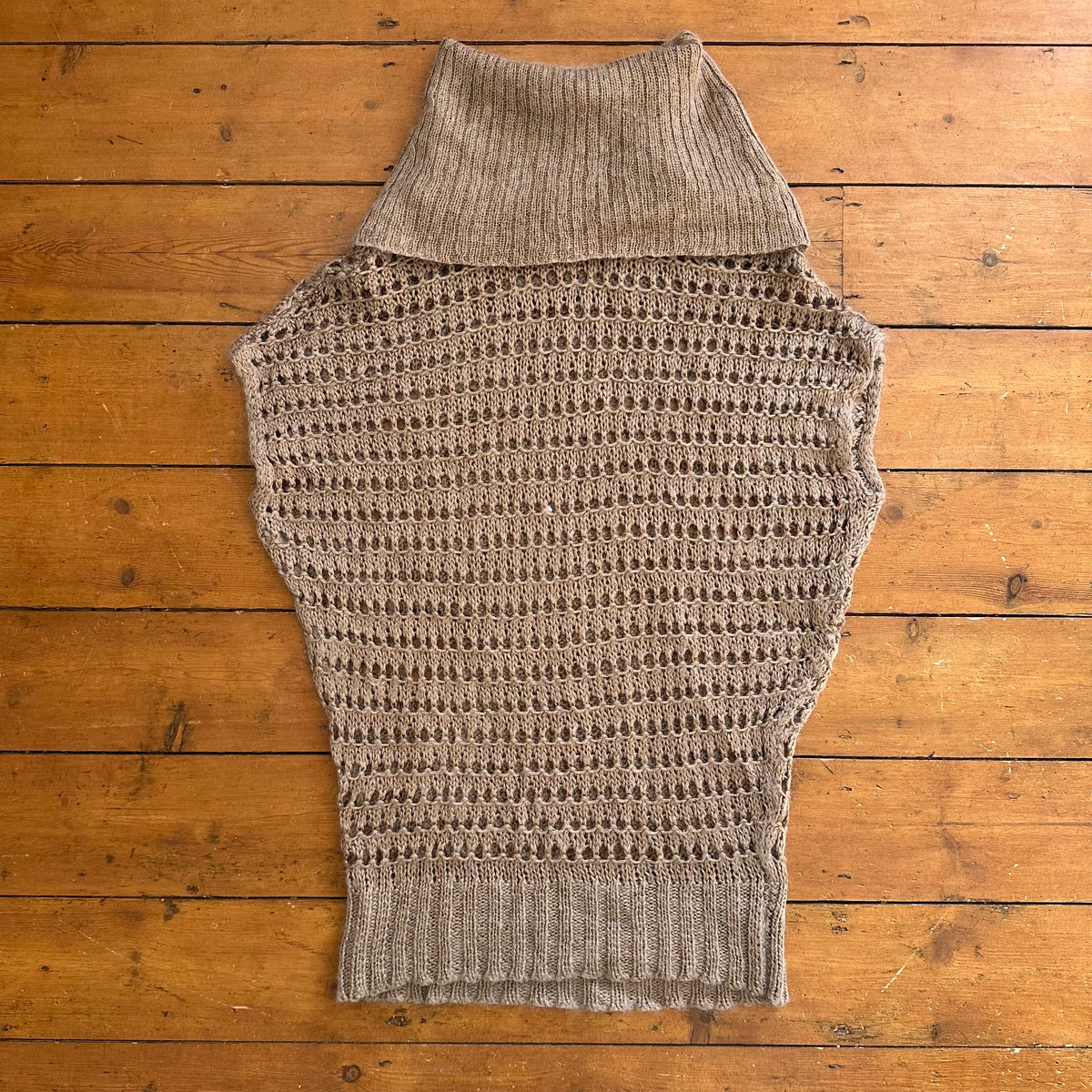 vintage 00s brown crochet short sleeve jumper/ mini dress