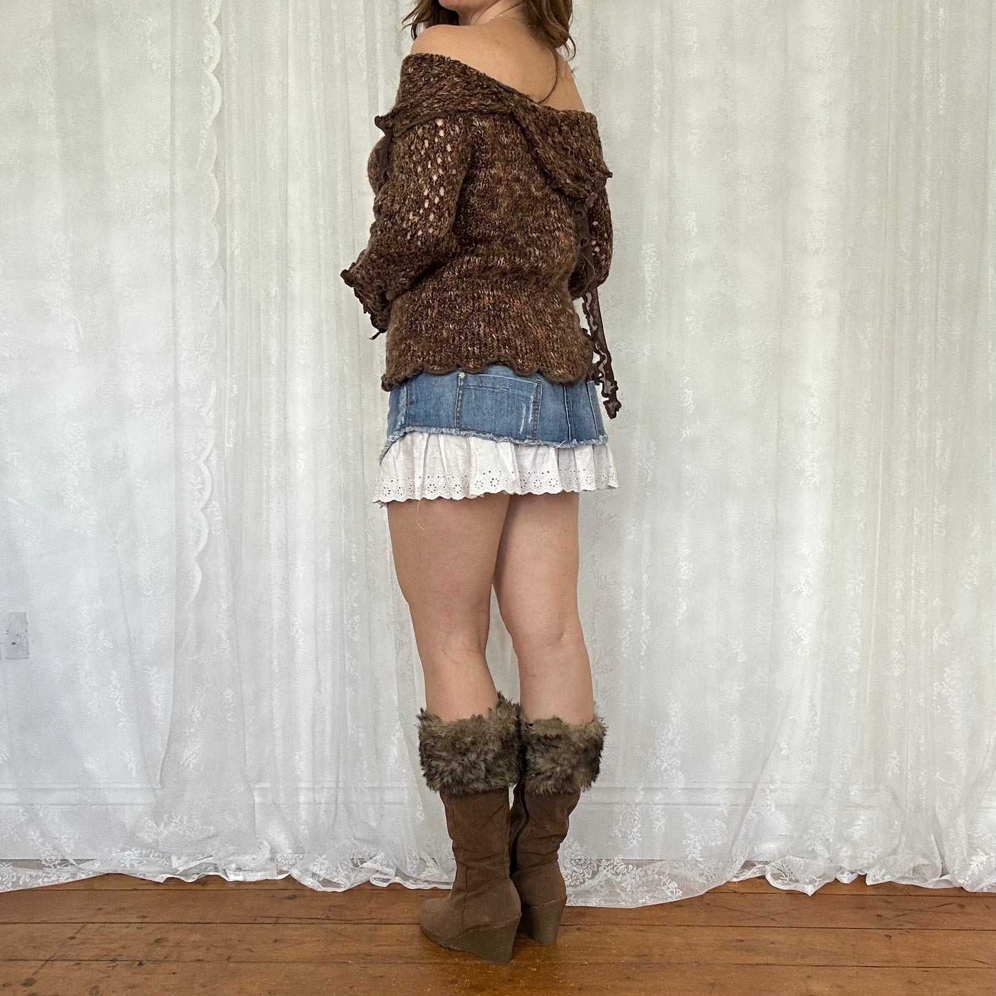 vintage 00s brown knitted off shoulder jumper