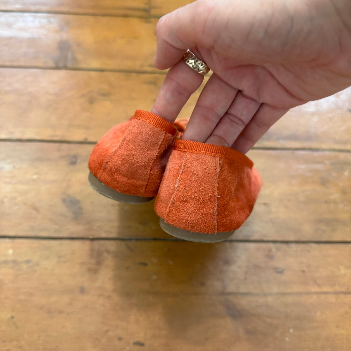 vintage 00s orange suede ballet pumps