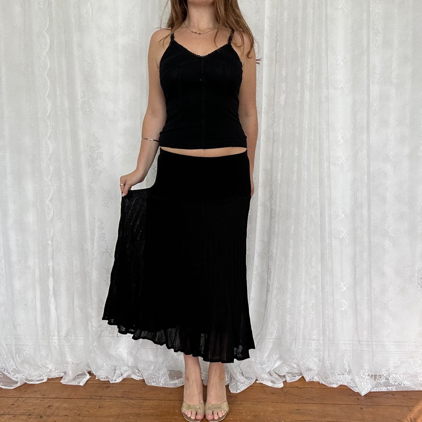 vintage 00s black knitted midi skirt