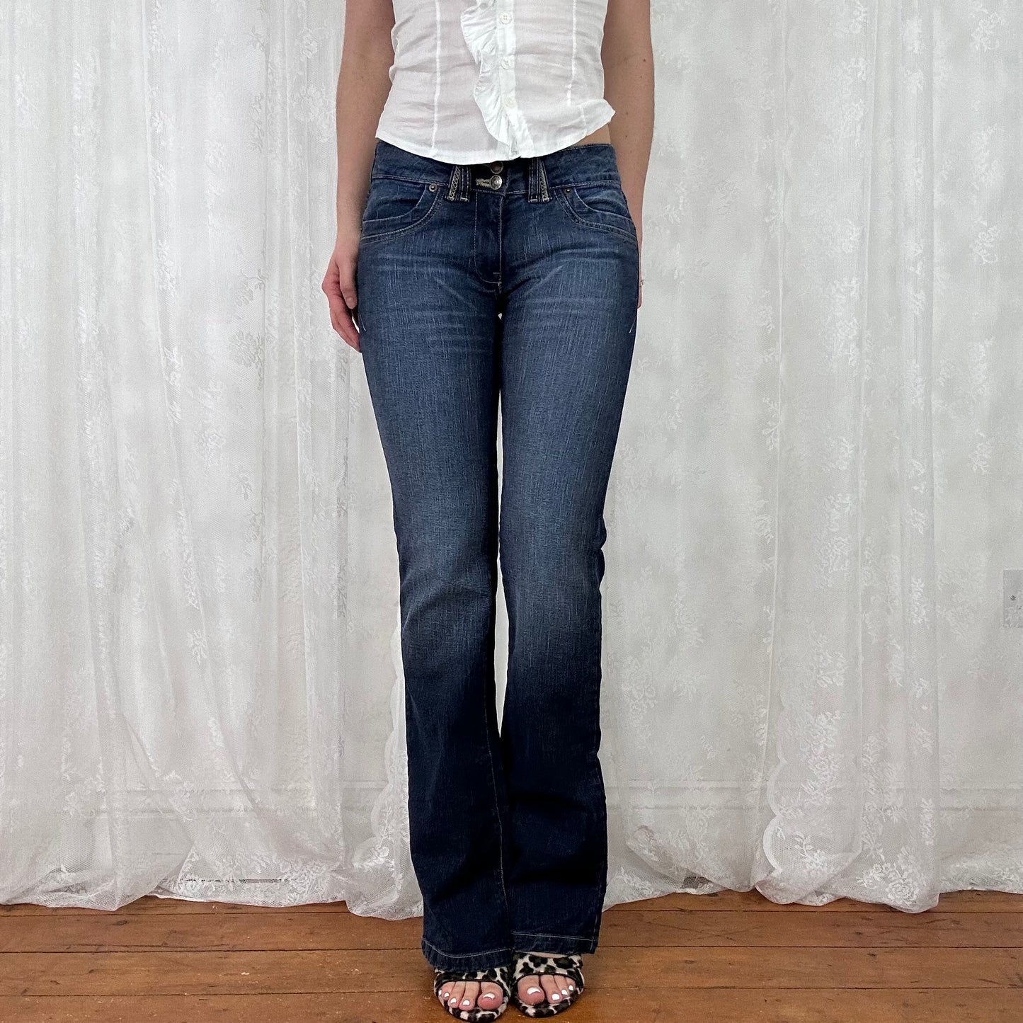 vintage 00s dark wash low rise denim jeans