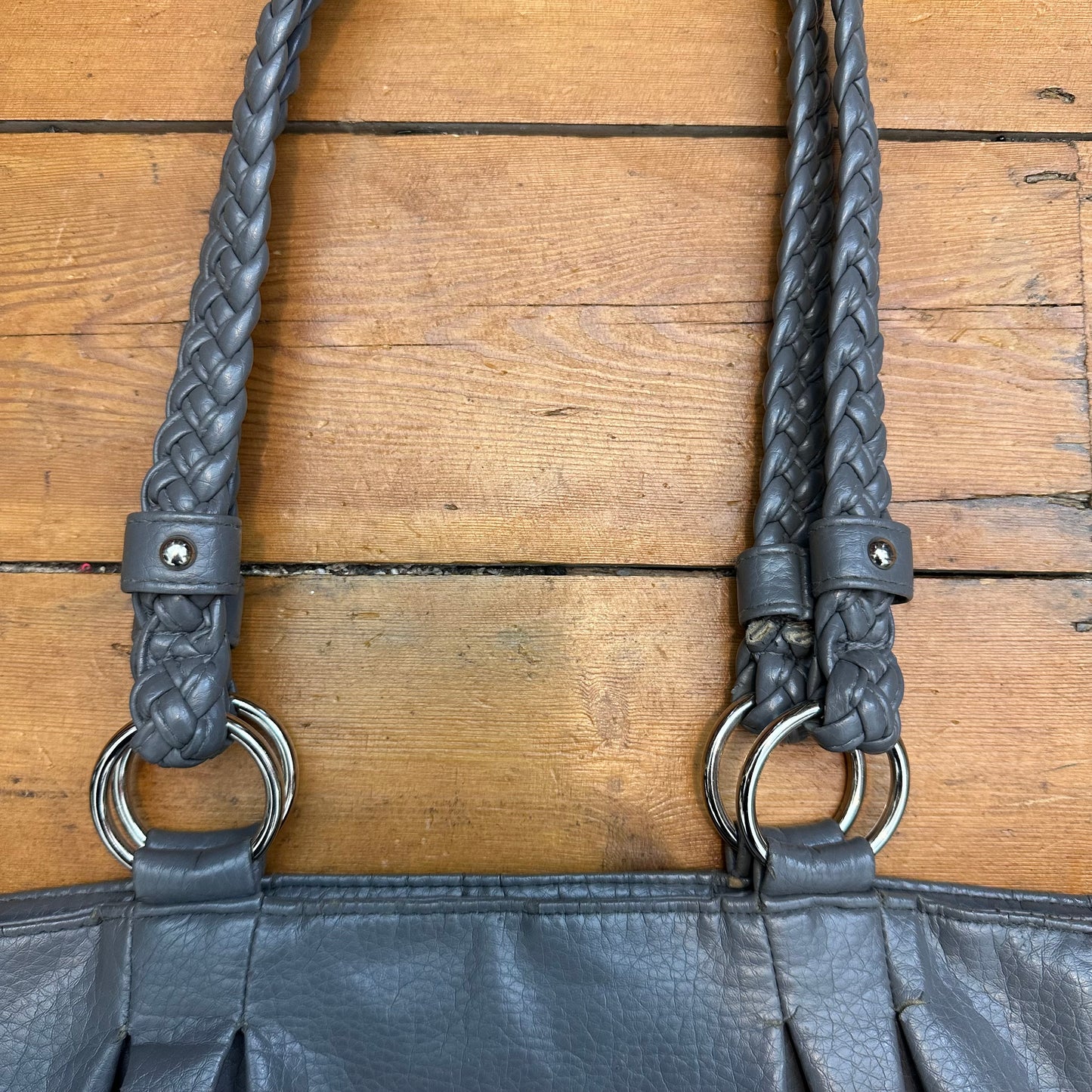 vintage 00s grey faux leather oversized shoulder bag