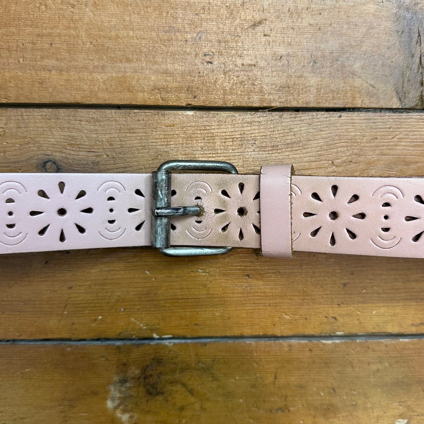 vintage 00s baby pink floral cutout belt