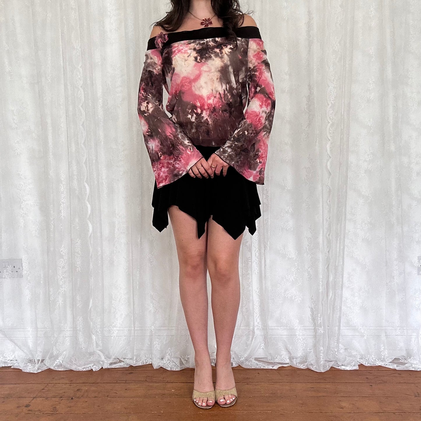vintage 00s patterned flared sleeve off shoulder top