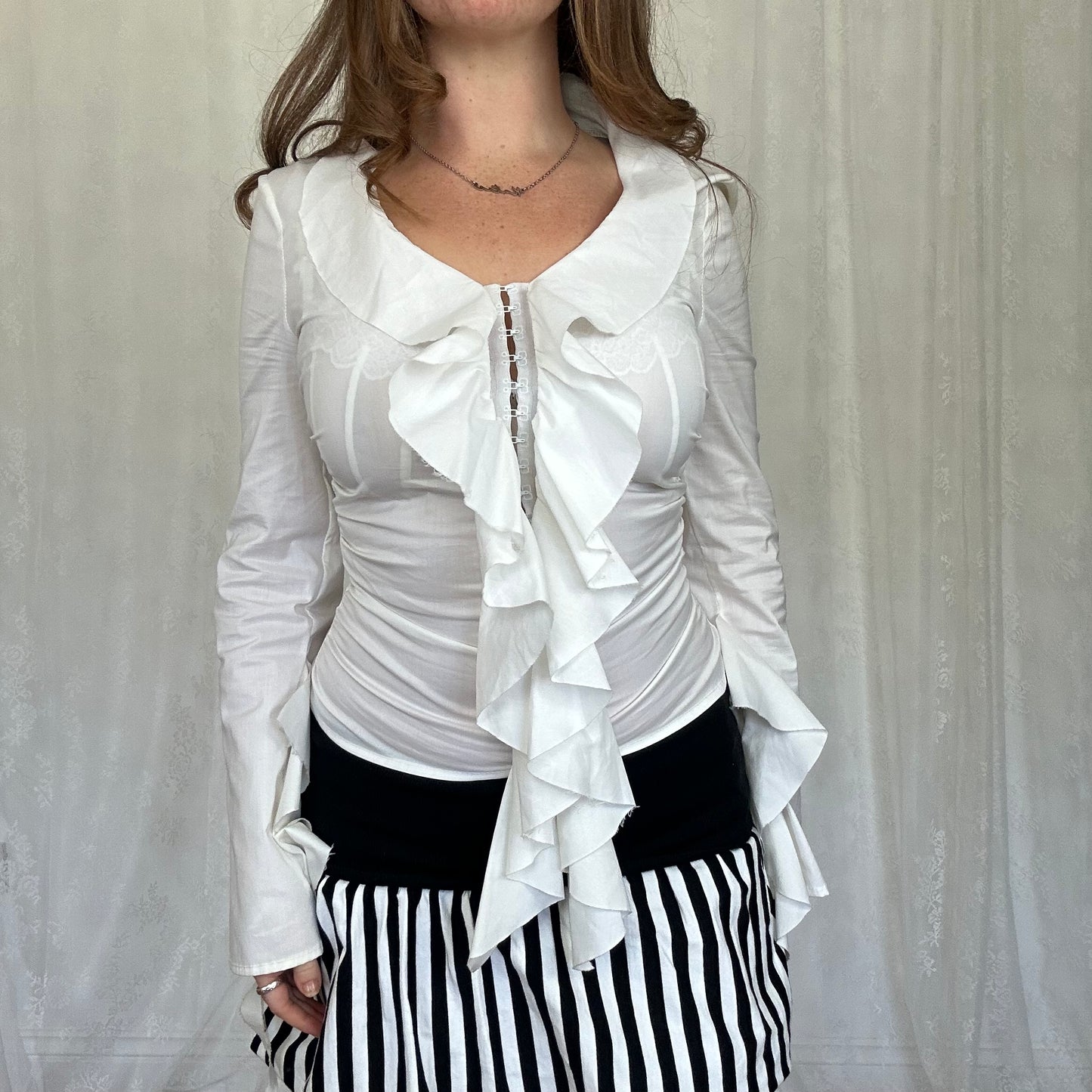 vintage 00s white hook and eye shirt with ruffles
