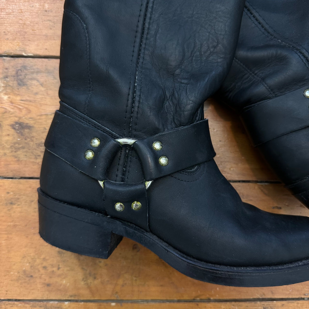 vintage 00s black harness biker boots