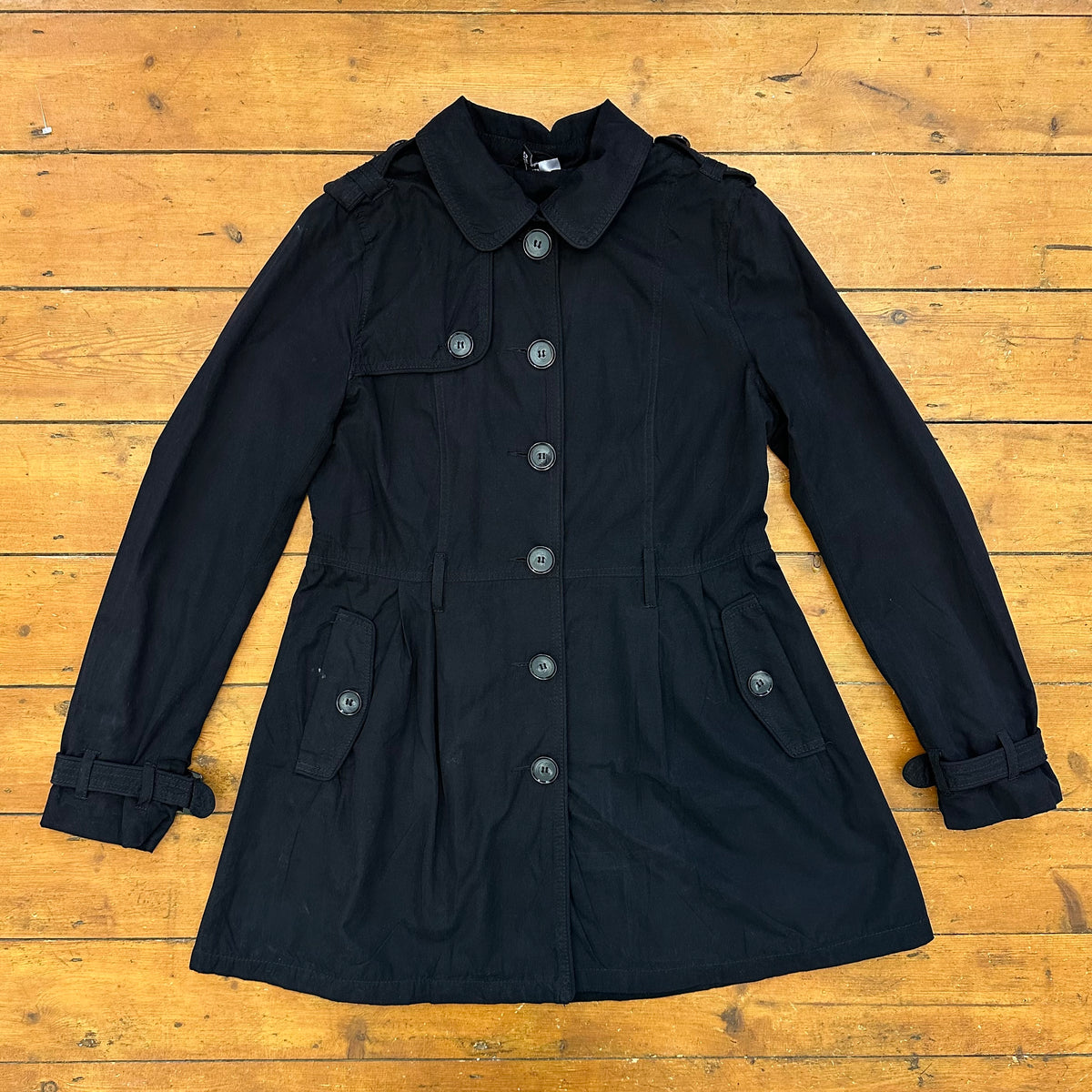 vintage 00s black button up trenchcoat
