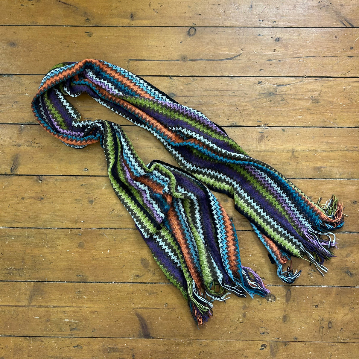 vintage 00s multi colour striped scarf