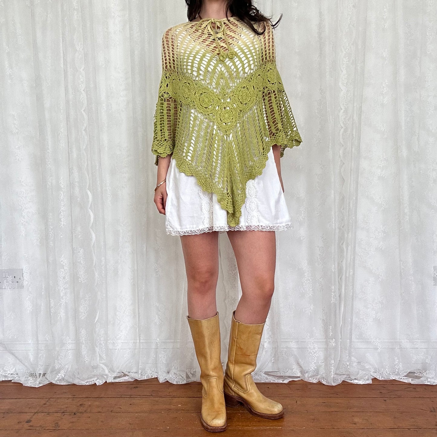vintage 00s green ombré crochet poncho