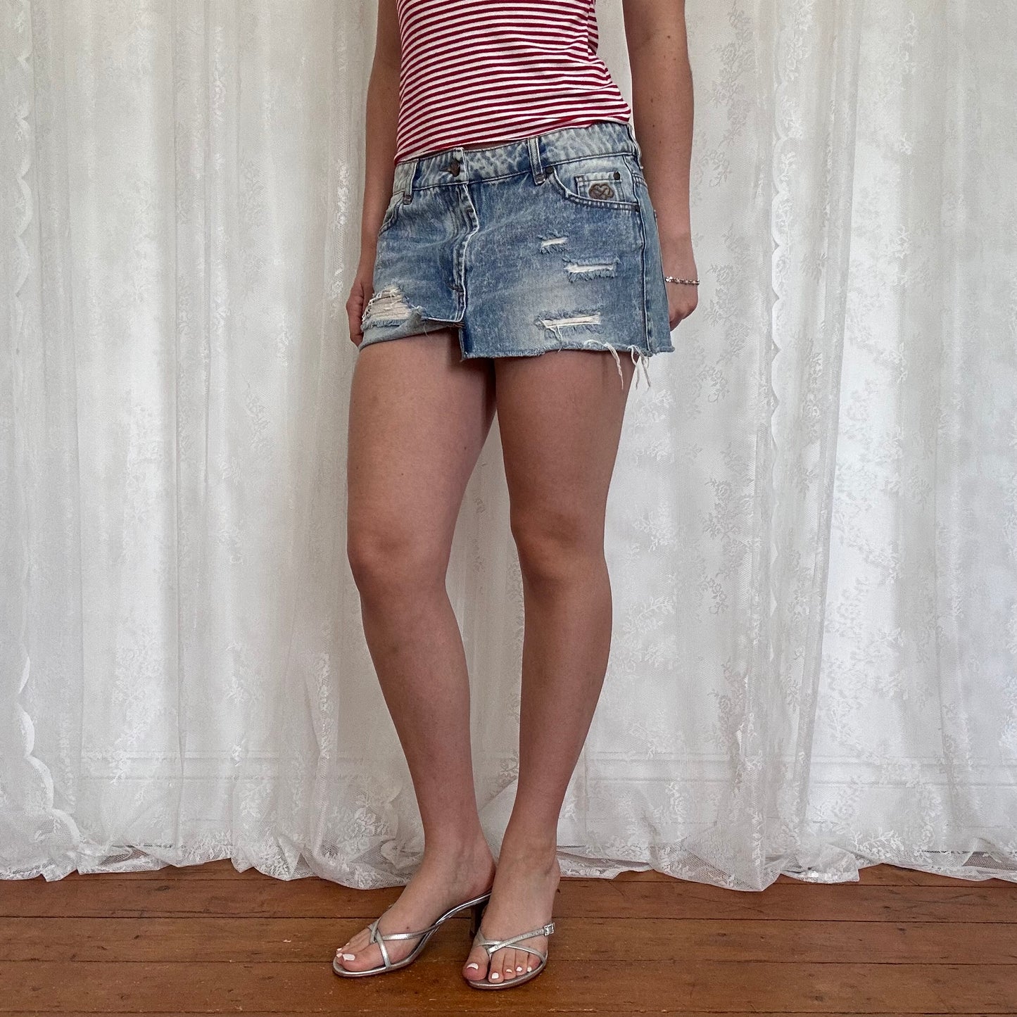 vintage 00s distressed denim mini skirt