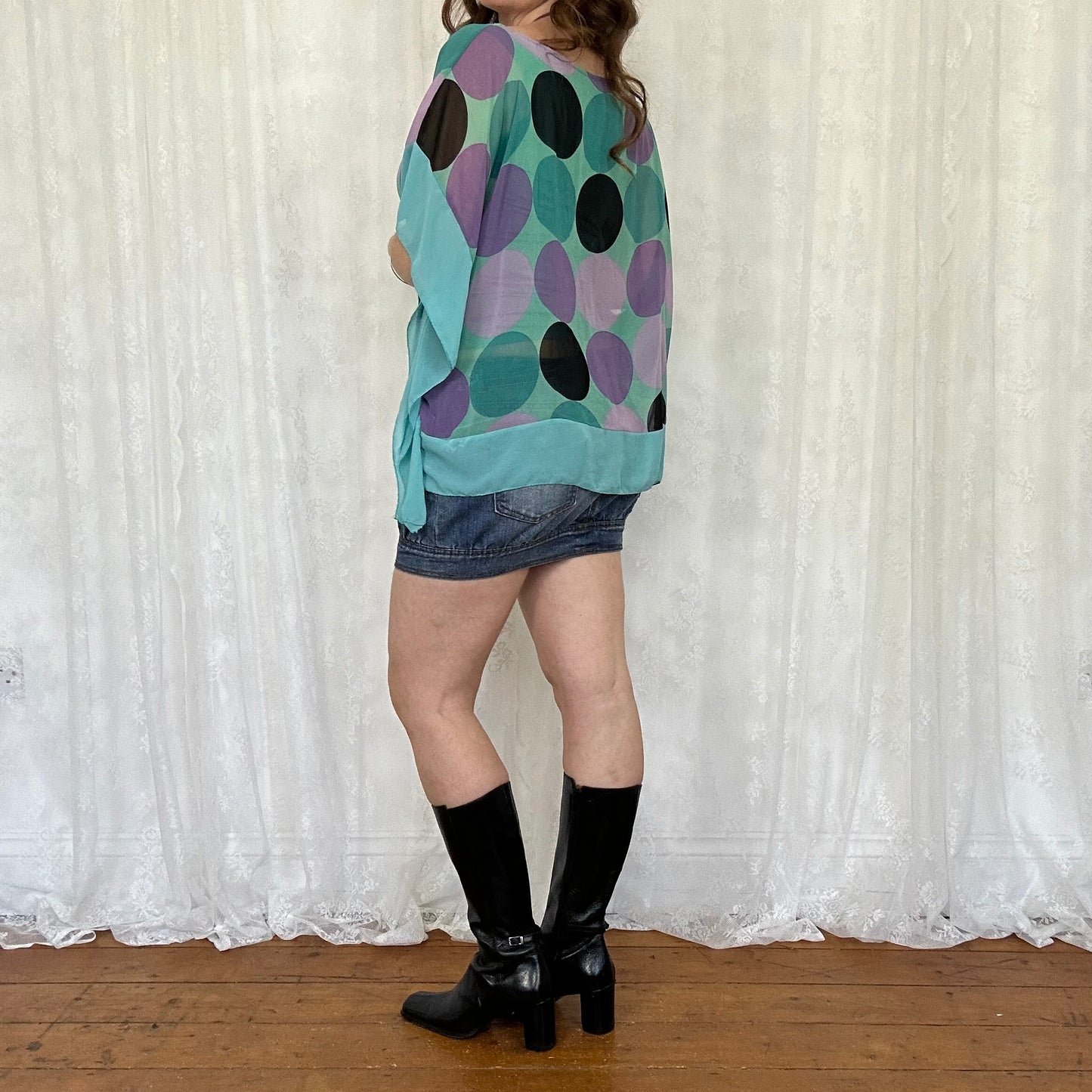 vintage 00s purple and blue patterned batwing top
