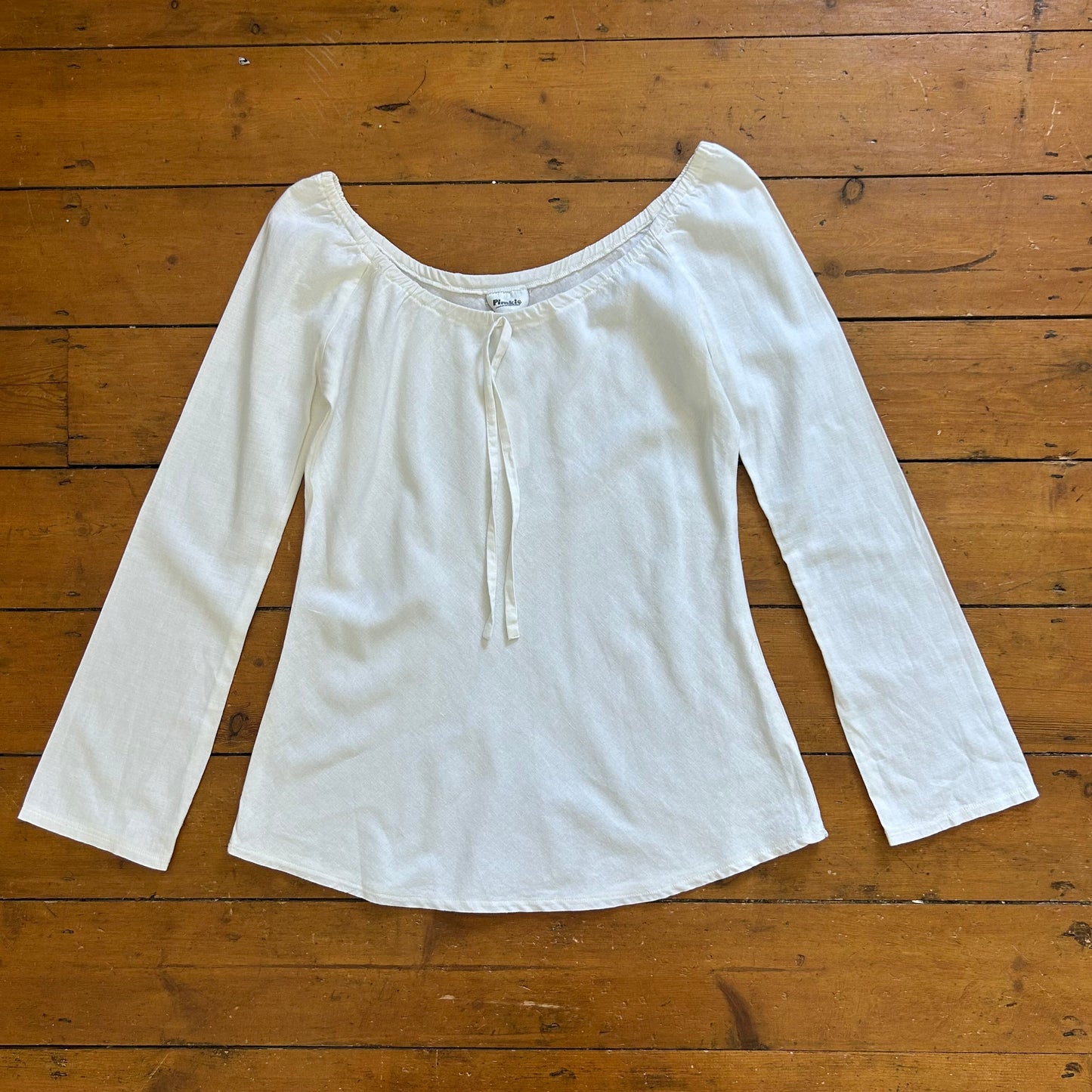 vintage 00s white flared sleeve off shoulder top