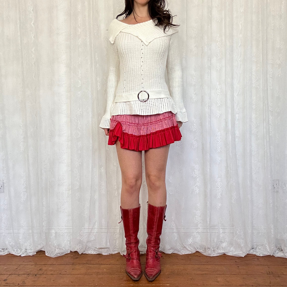 vintage 00s white off shoulder buckle jumper