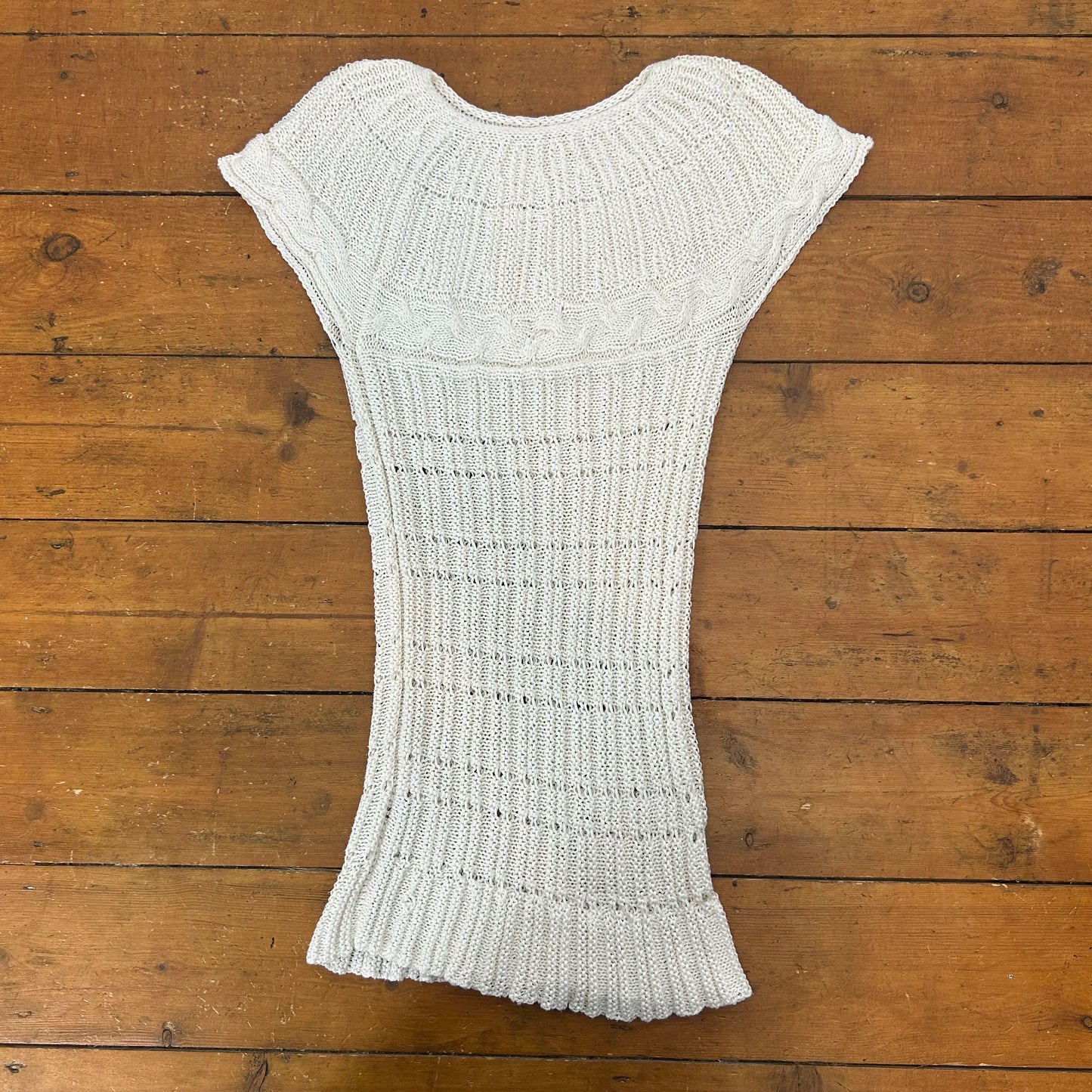 vintage 00s white short sleeve crochet top