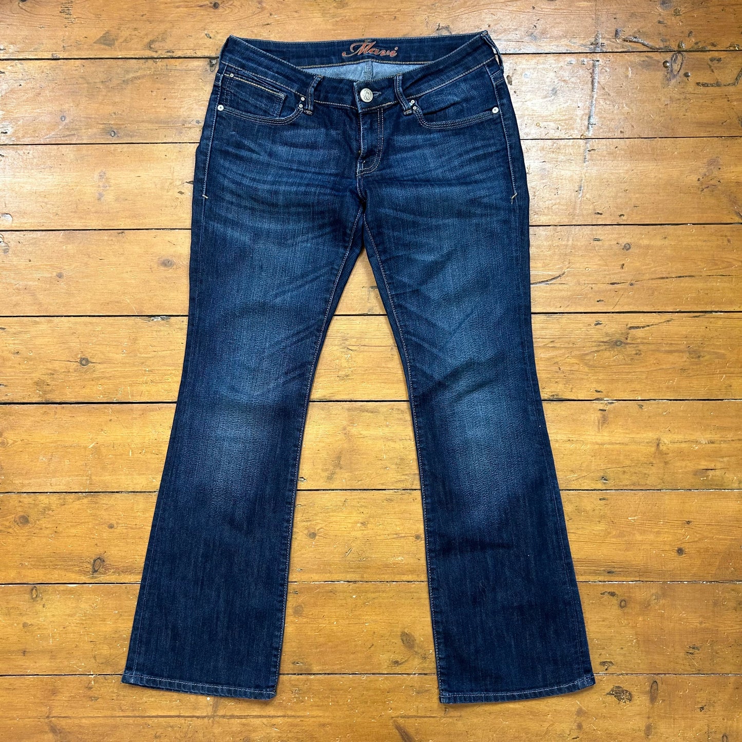 vintage 00s dark wash flared low rise jeans