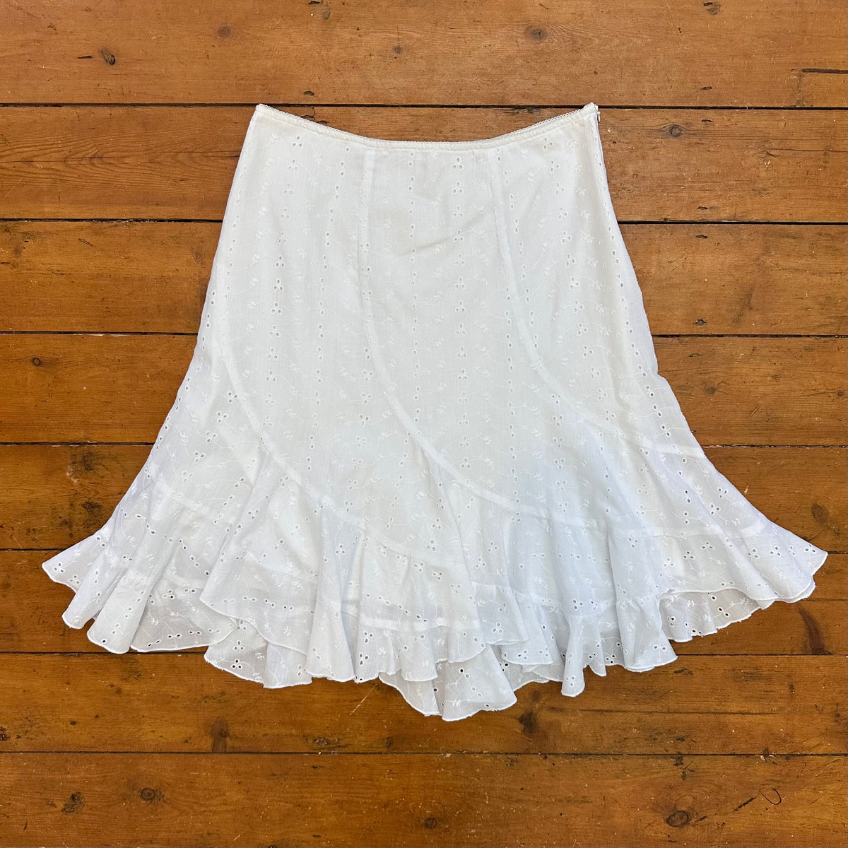 vintage 00s white broderie midi skirt