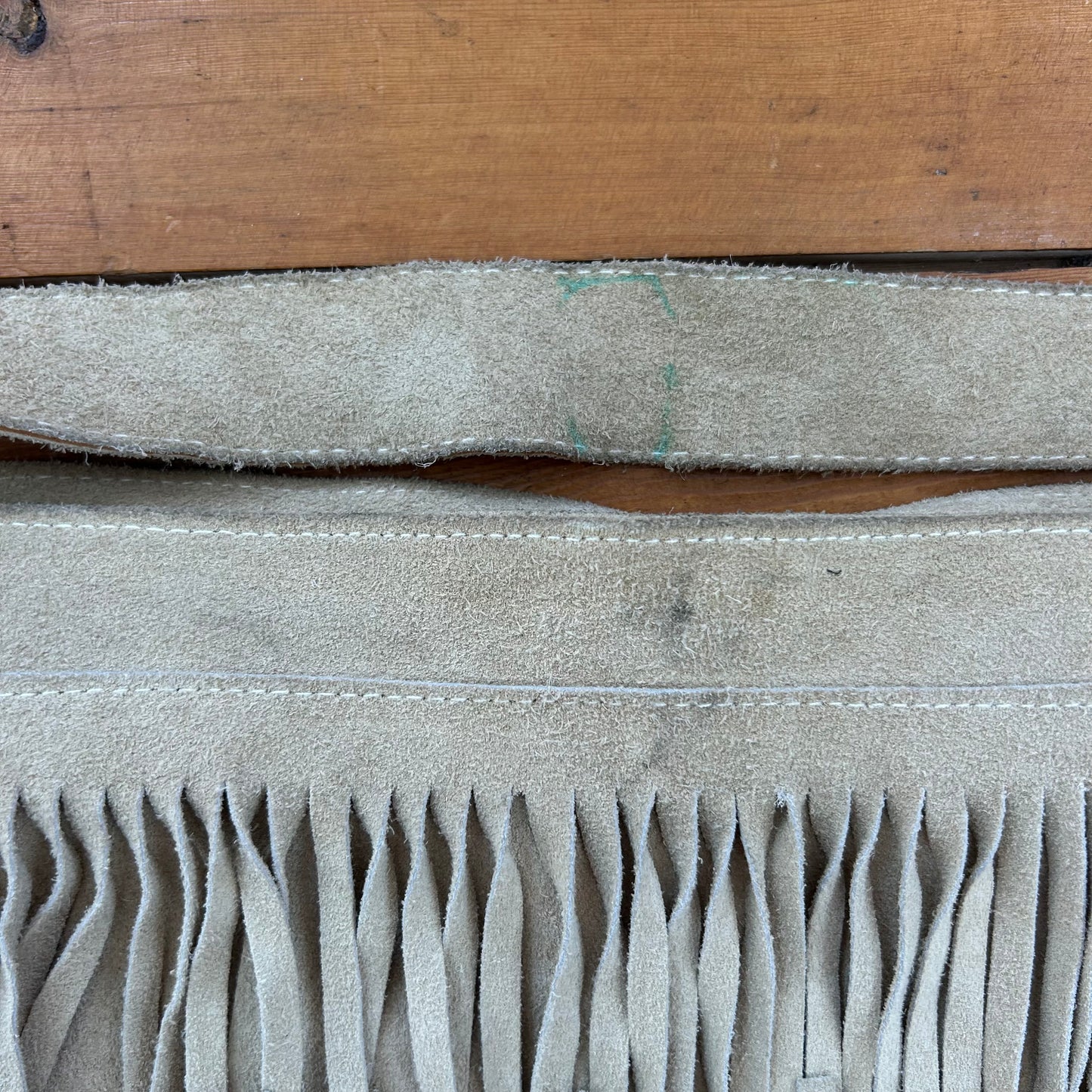 vintage 00s leather tassle shoulder bag