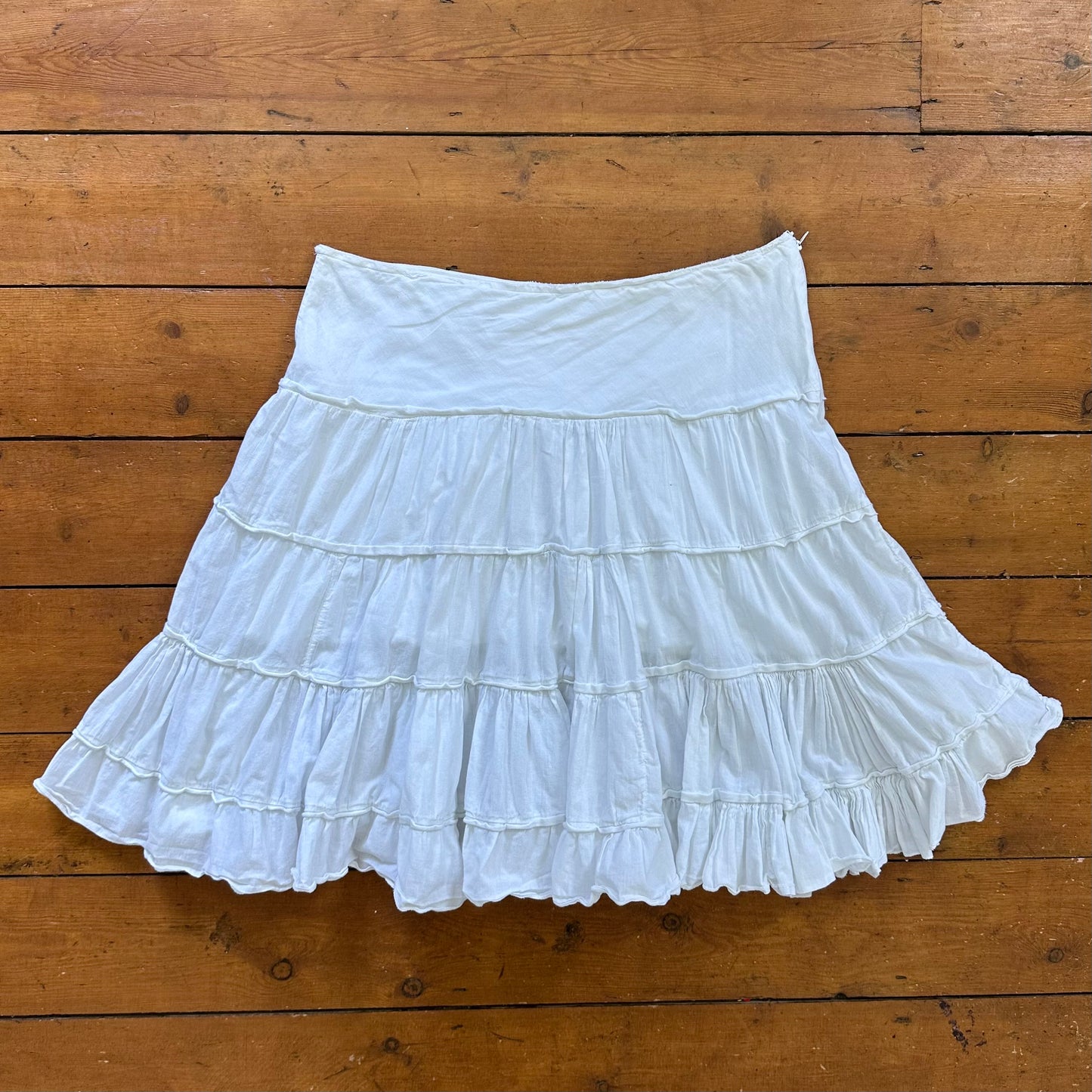vintage 00s white tiered midi skirt