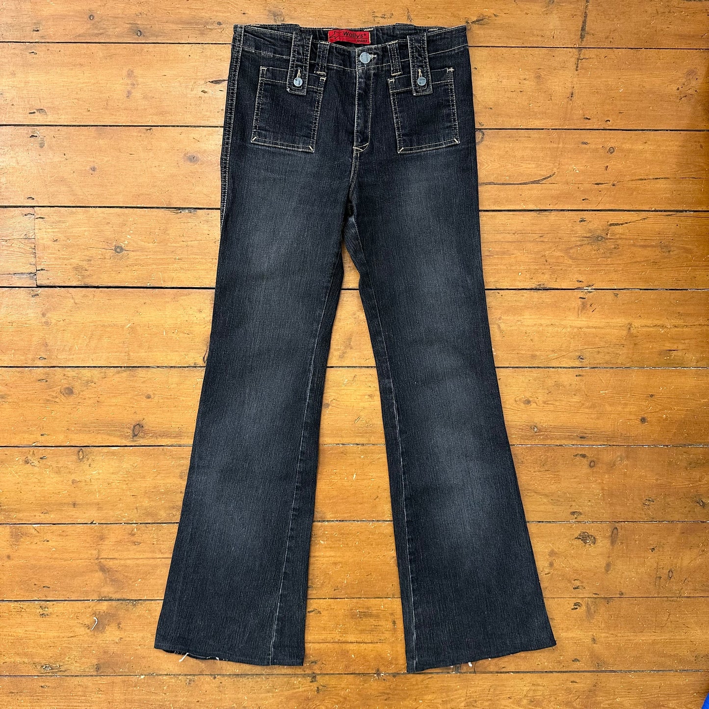 vintage 00s washed black low rise flared jeans