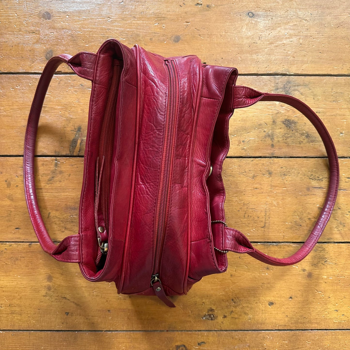 vintage 00s red genuine leather handbag
