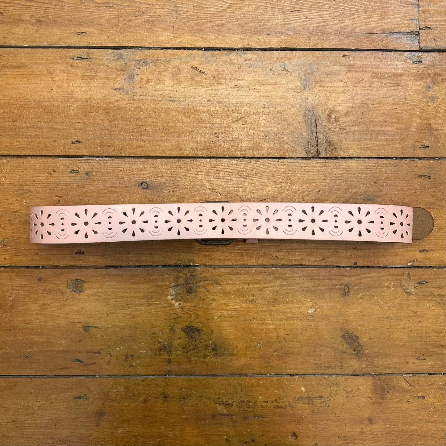 vintage 00s baby pink floral cutout belt