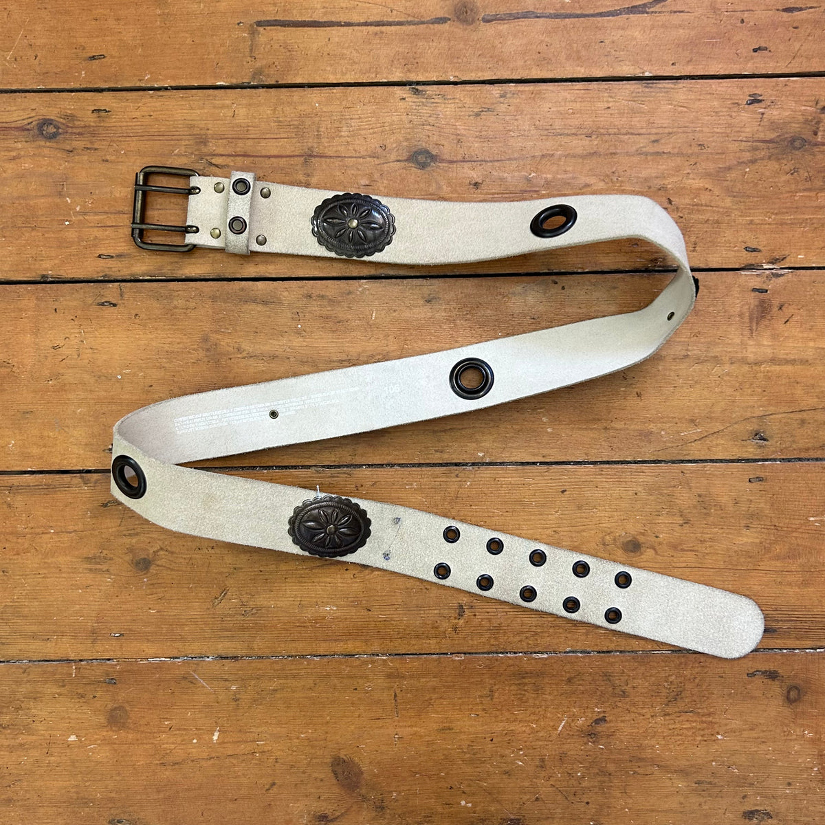 vintage 00s cream suede belt with hardware