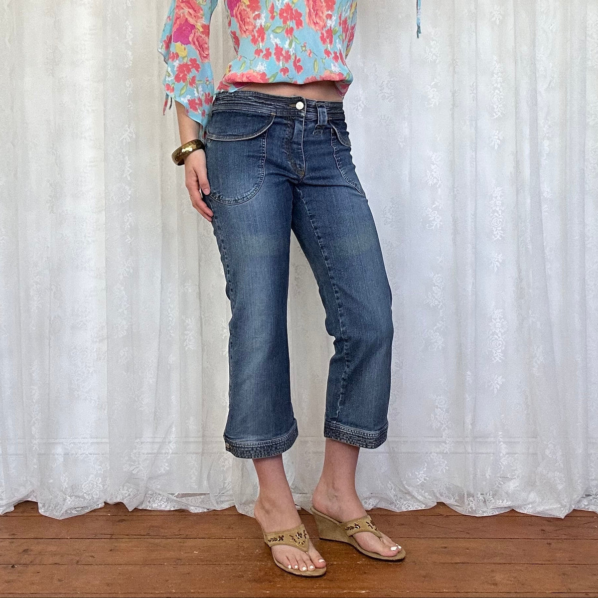vintage 00s mid wash denim flared capri trousers