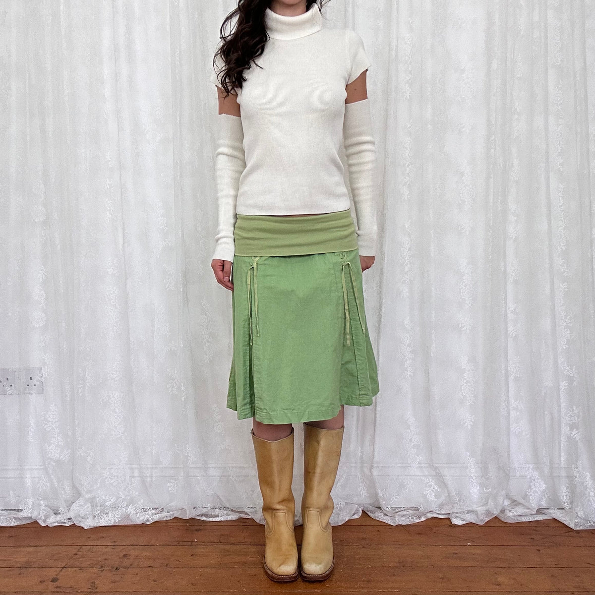 vintage 00s cream rollneck top with sleeves