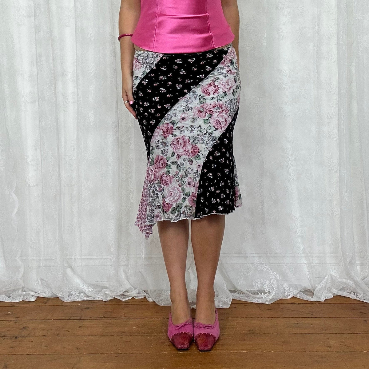 vintage 00s black floral midi skirt