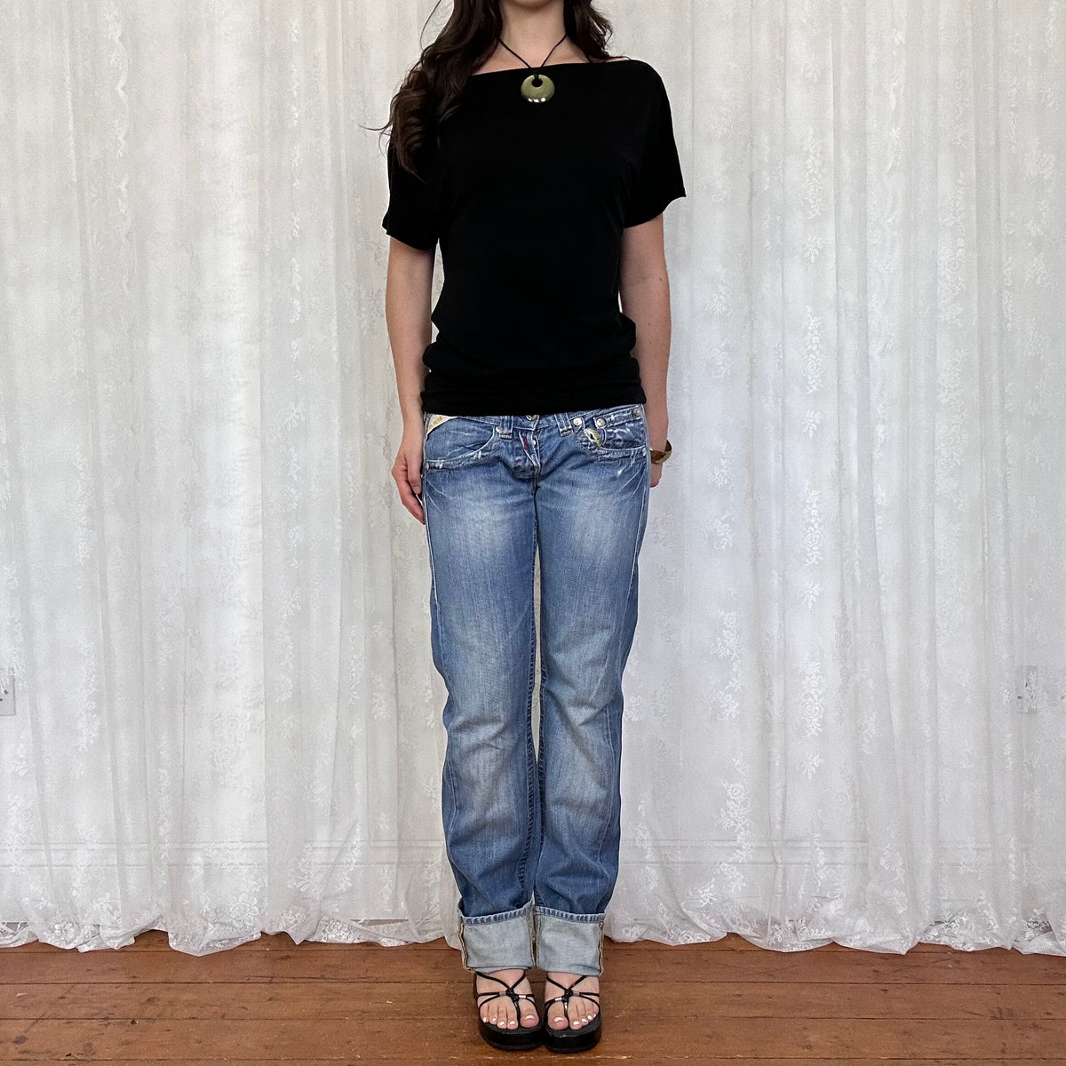 vintage 00s black slouchy tshirt