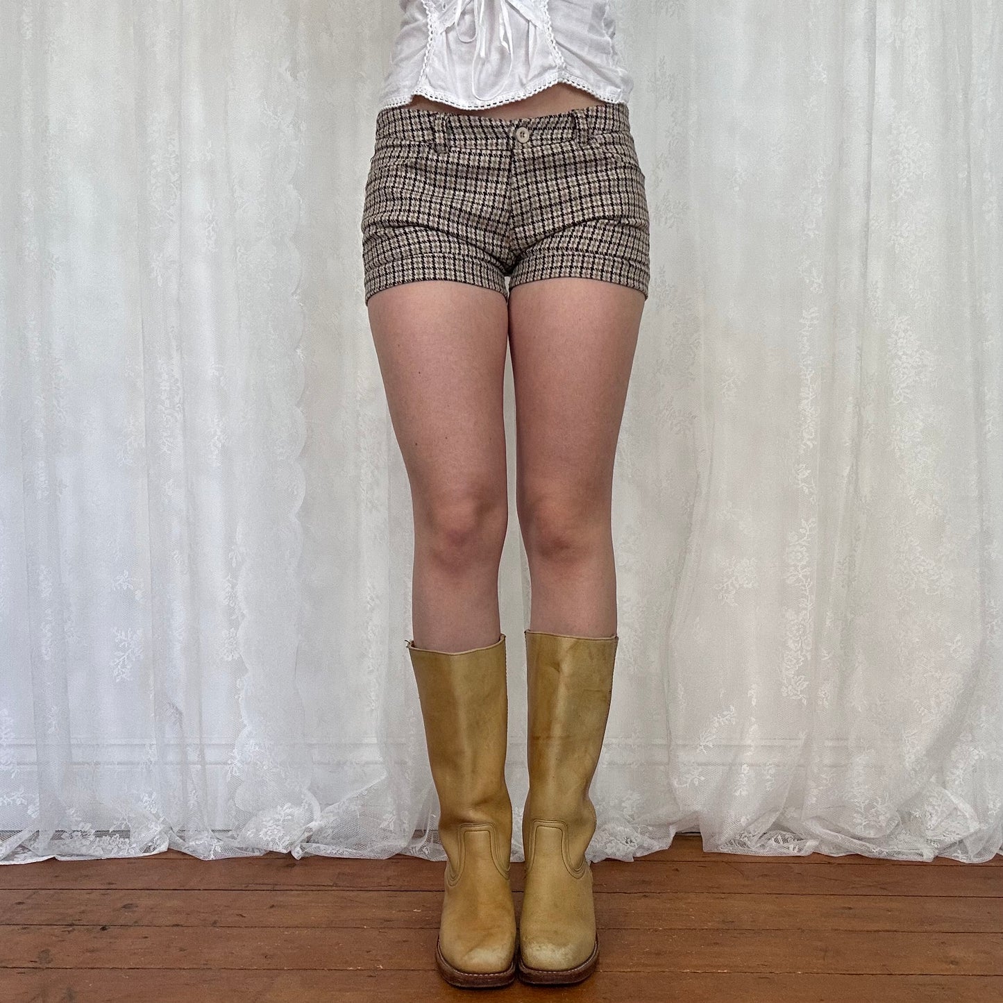 vintage 00s brown houndstooth mini shorts