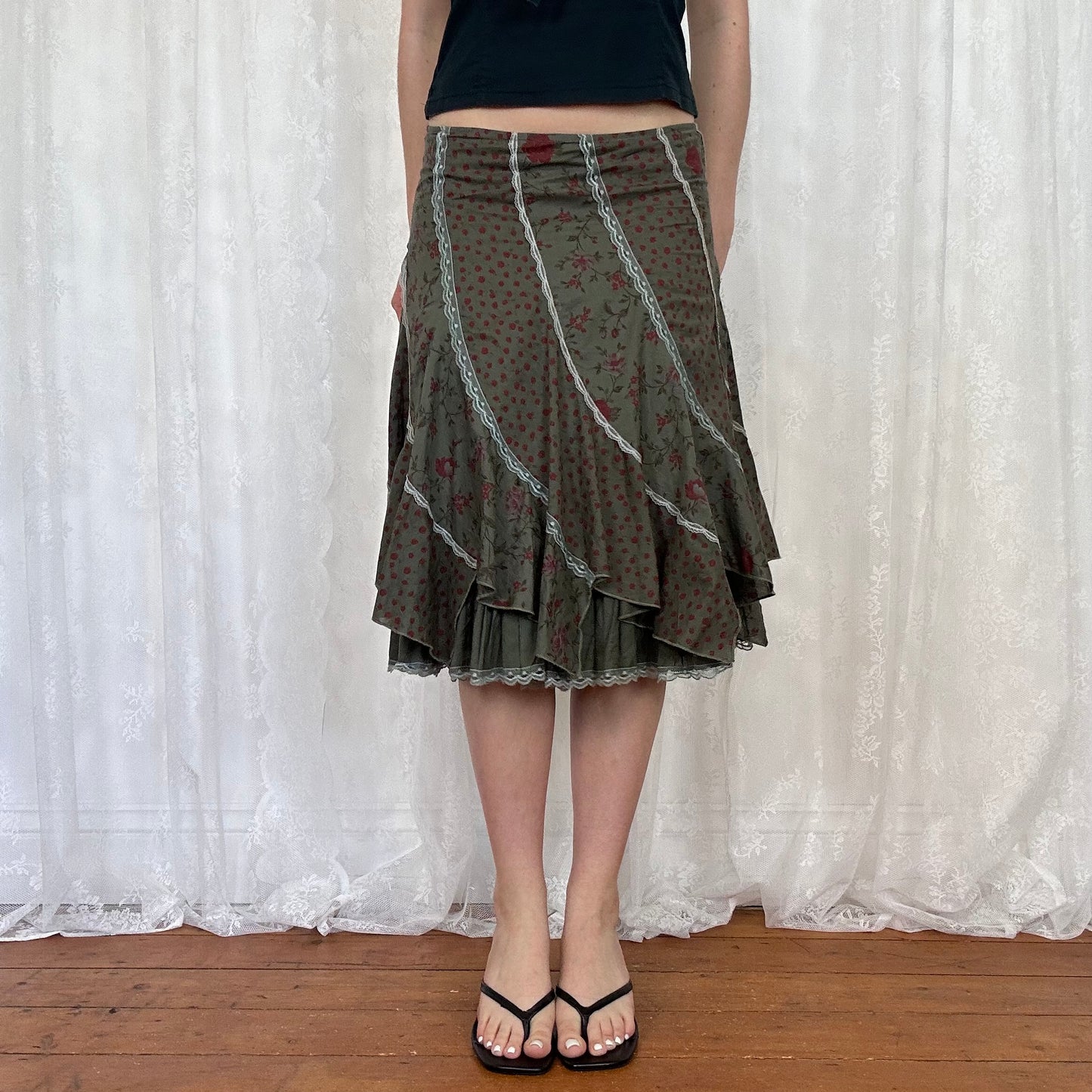 vintage 00s khaki floral midi skirt