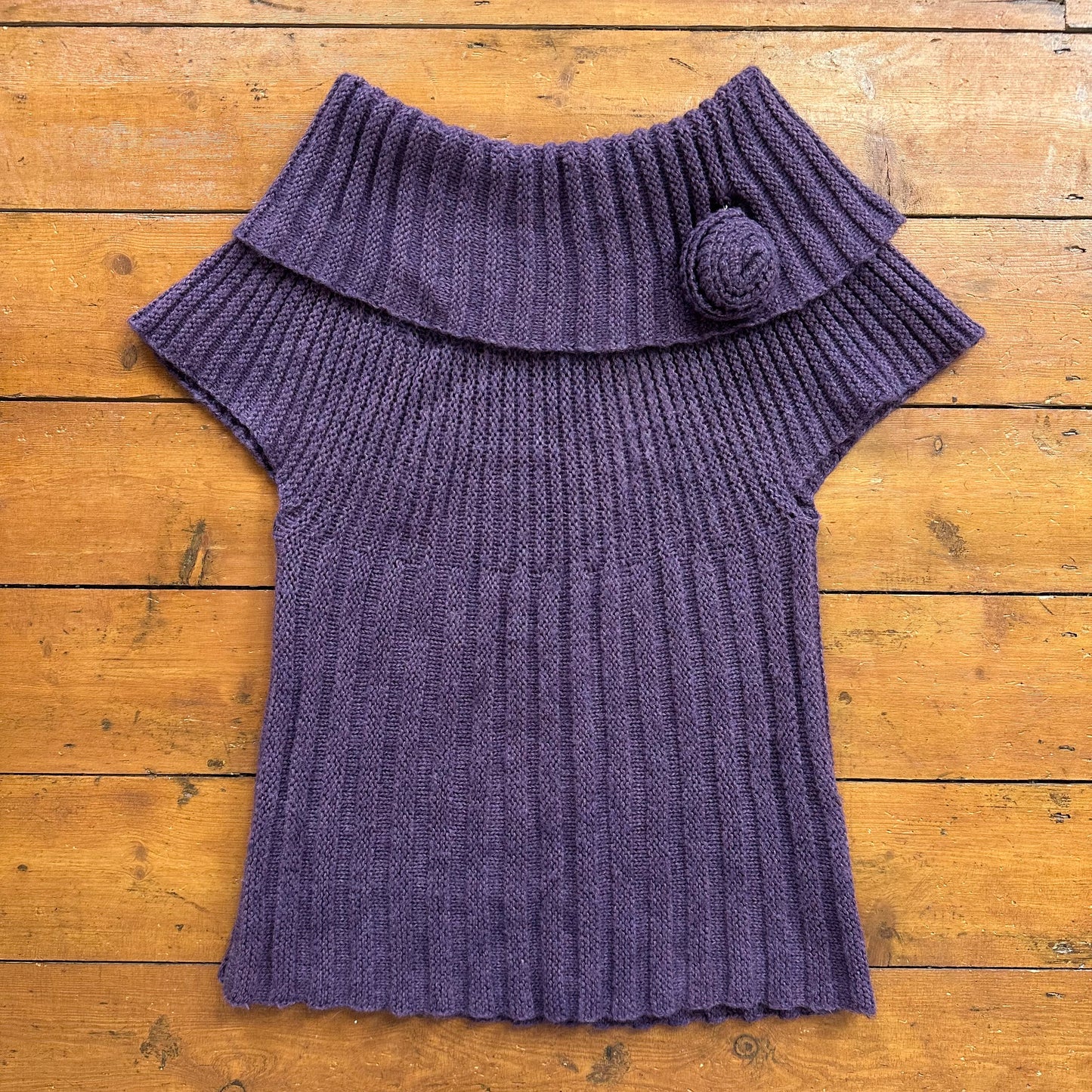 vintage 00s purple off shoulder knit jumper