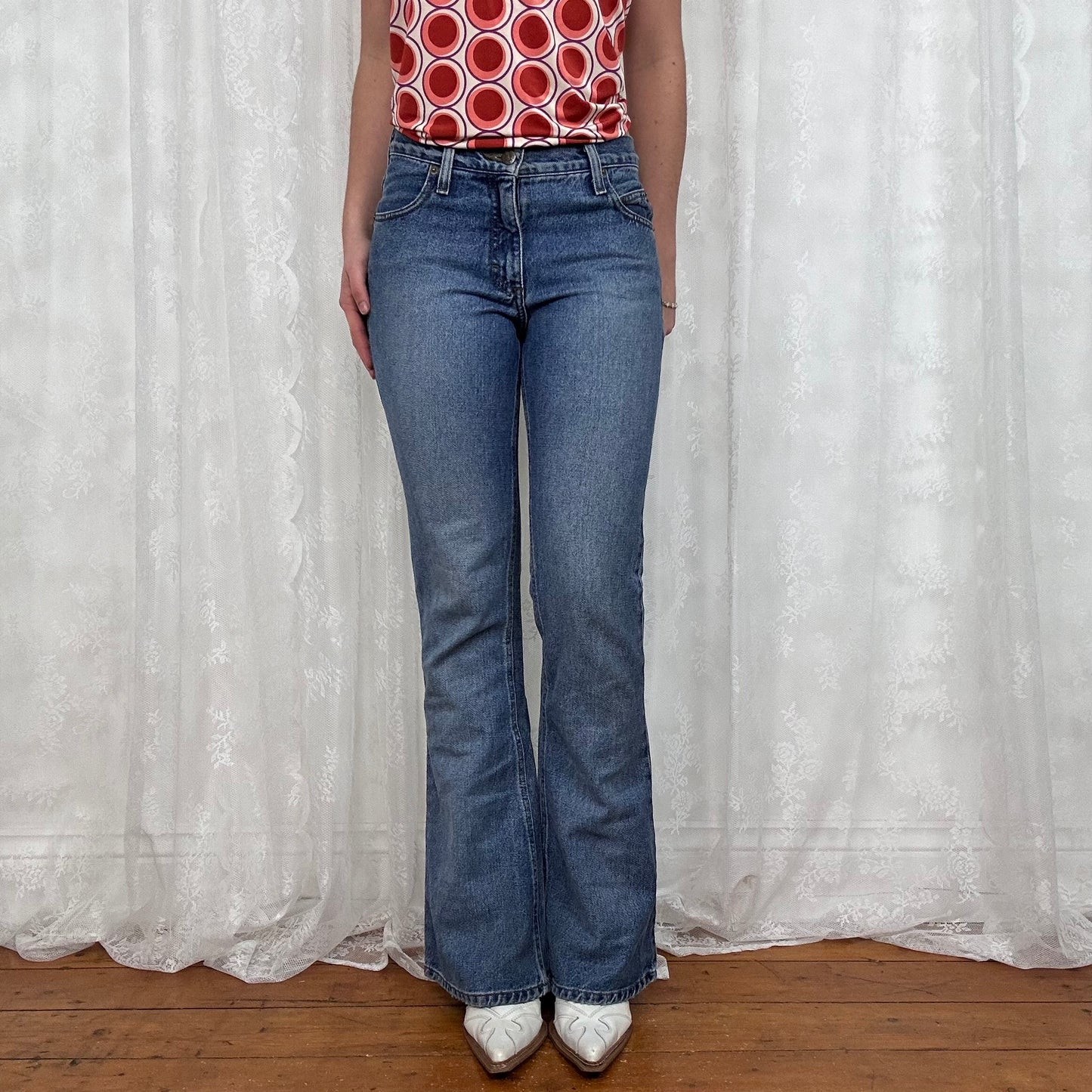 vintage 00s mid rise mudd slight flare jeans