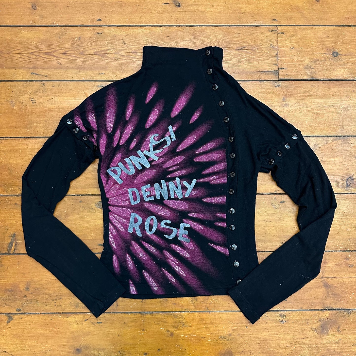 vintage 00s black high neck graphic top with removable sleeves