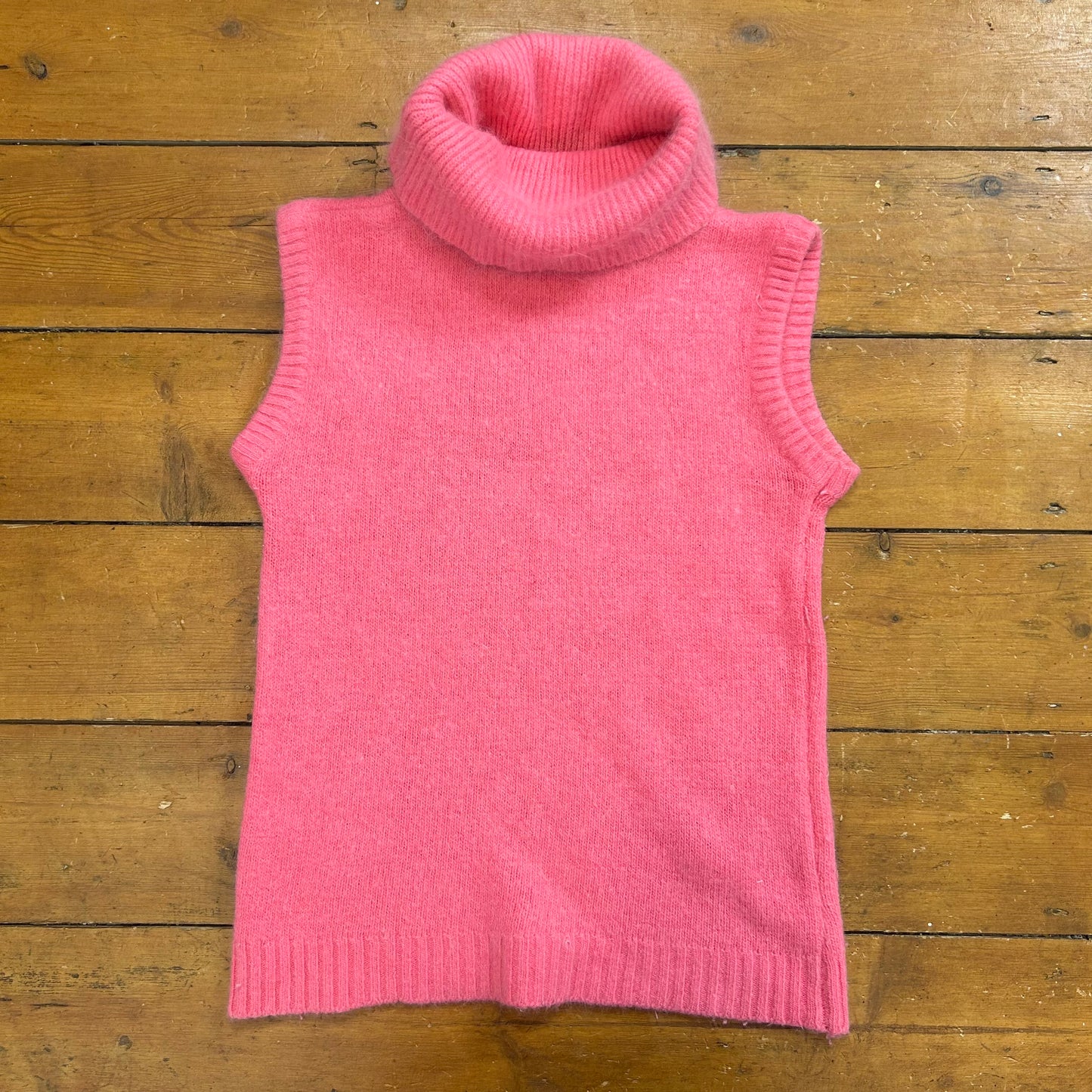 vintage 00s pink fuzzy knitted turtleneck jumper