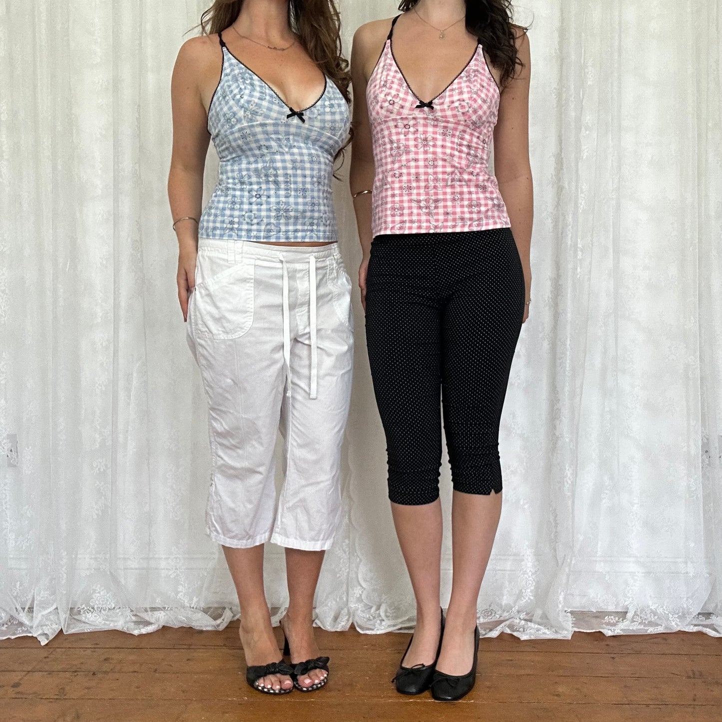 vintage 00s black polka dot capri pants