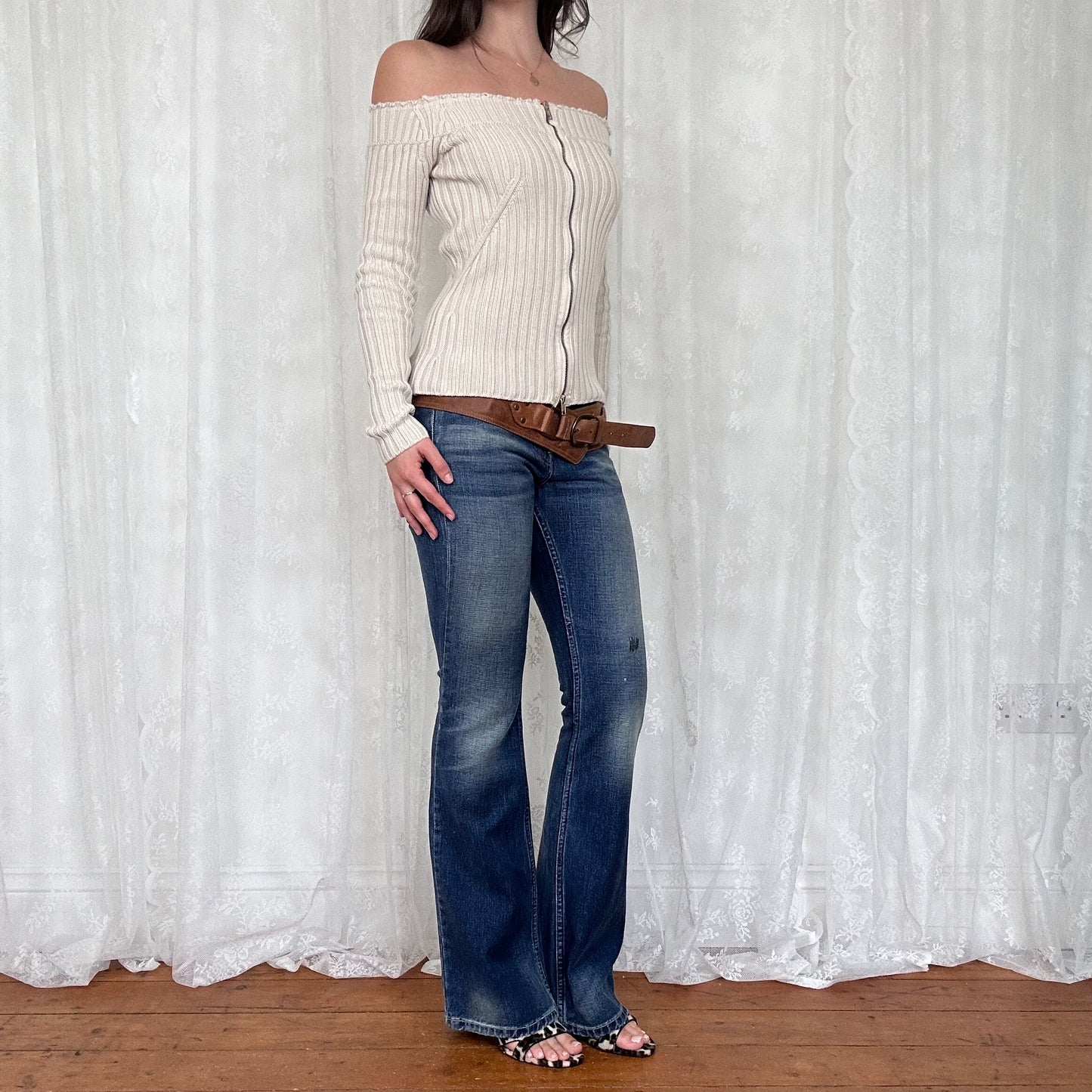 vintage 00s cream knitted off shoulder dual zip jumper