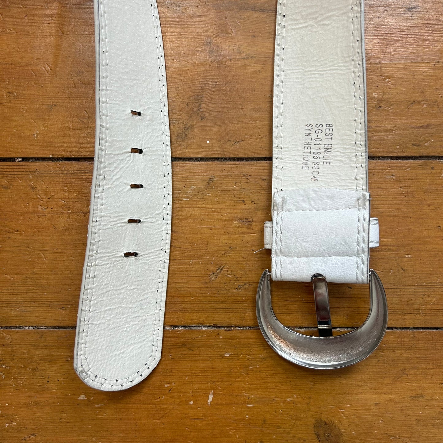 vintage 00s white oversized belt