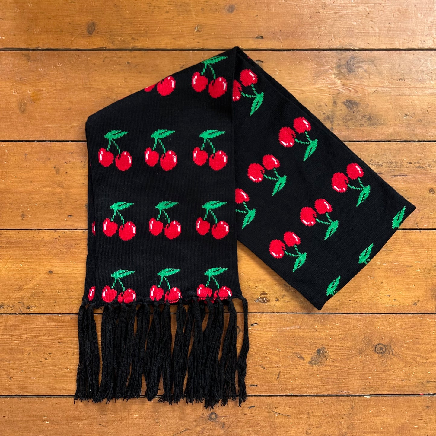 vintage 00s cherry print scarf