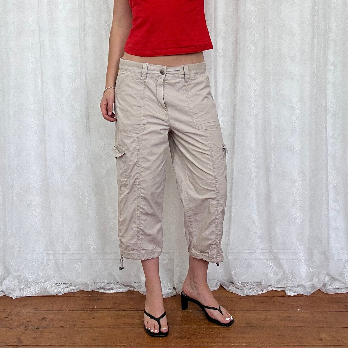 vintage 00s beige cargo capri trousers