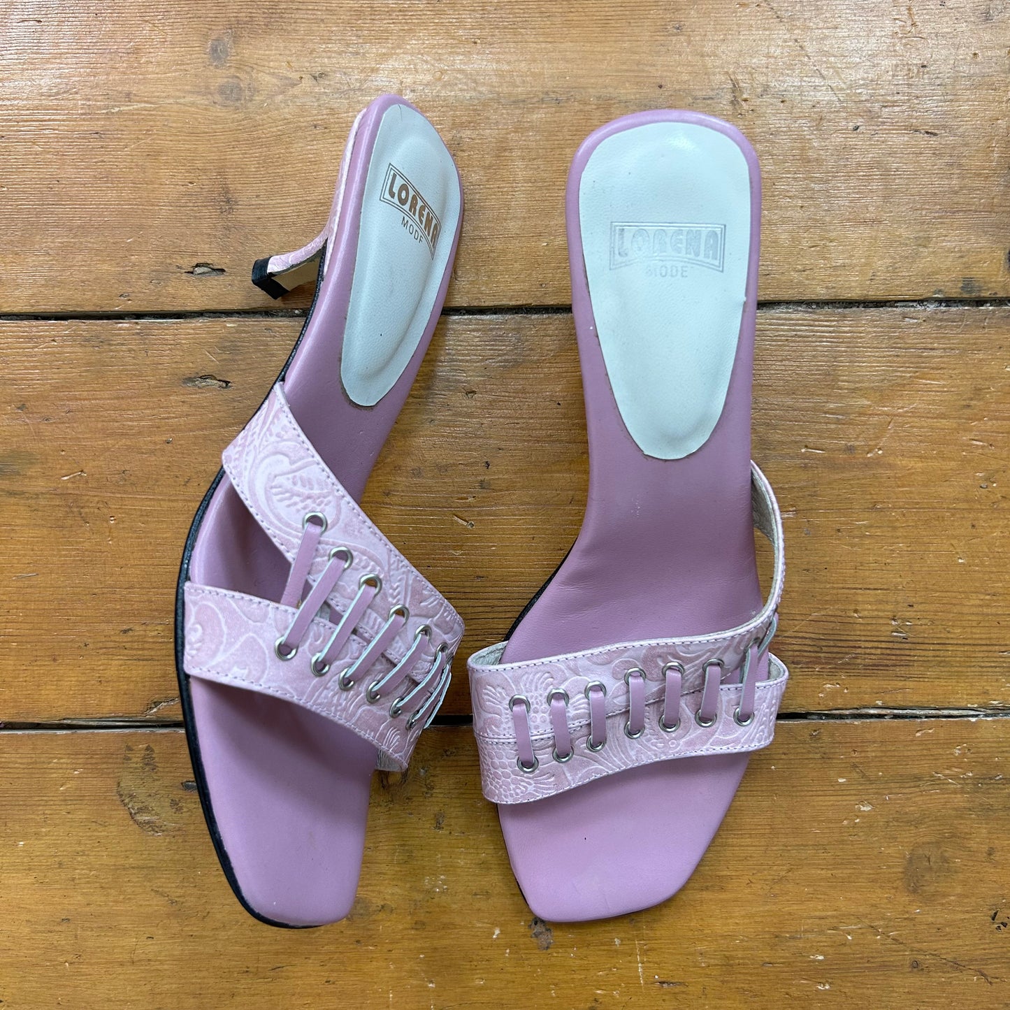 vintage 00s pink corset detail kitten heels