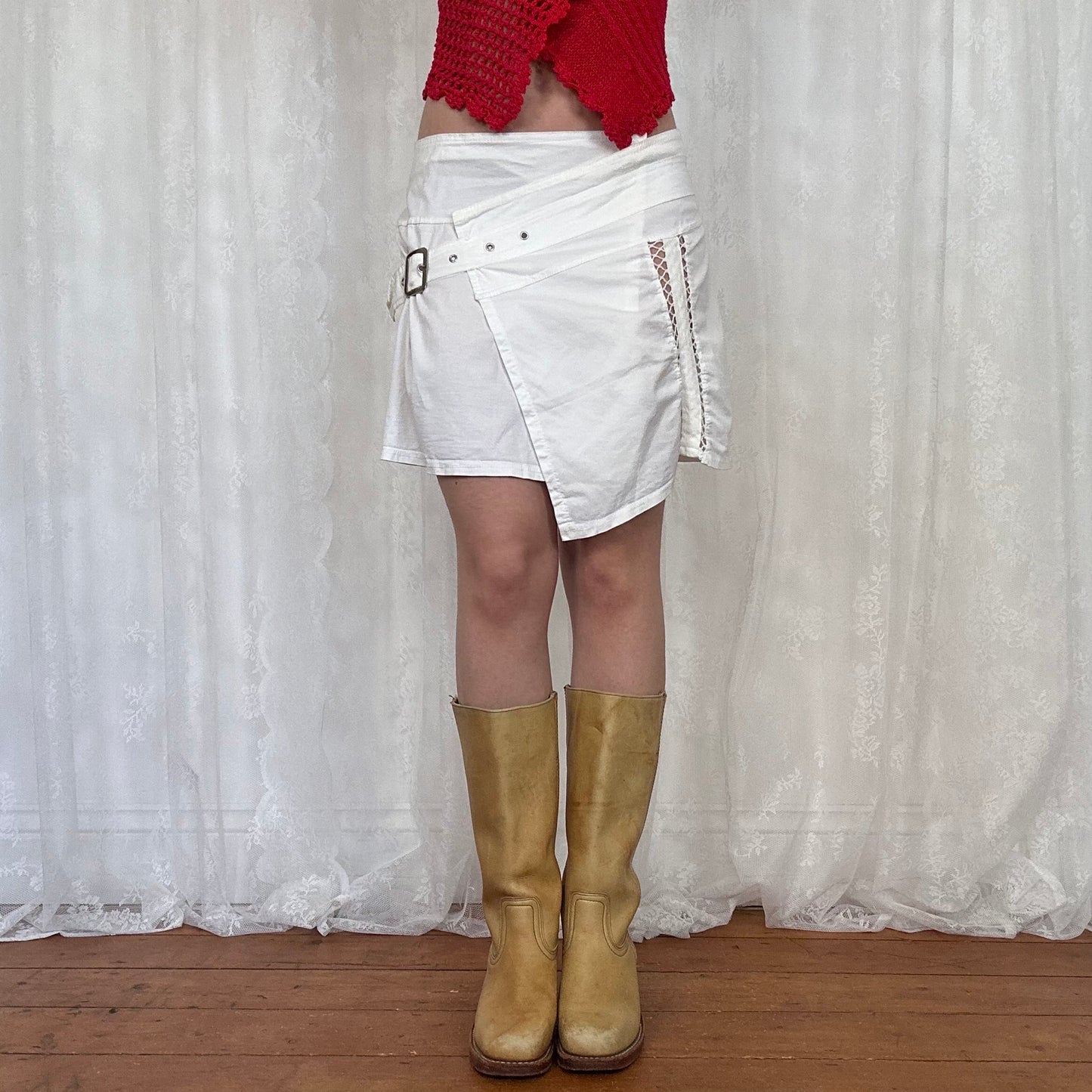 vintage 00s white buckle mini skirt
