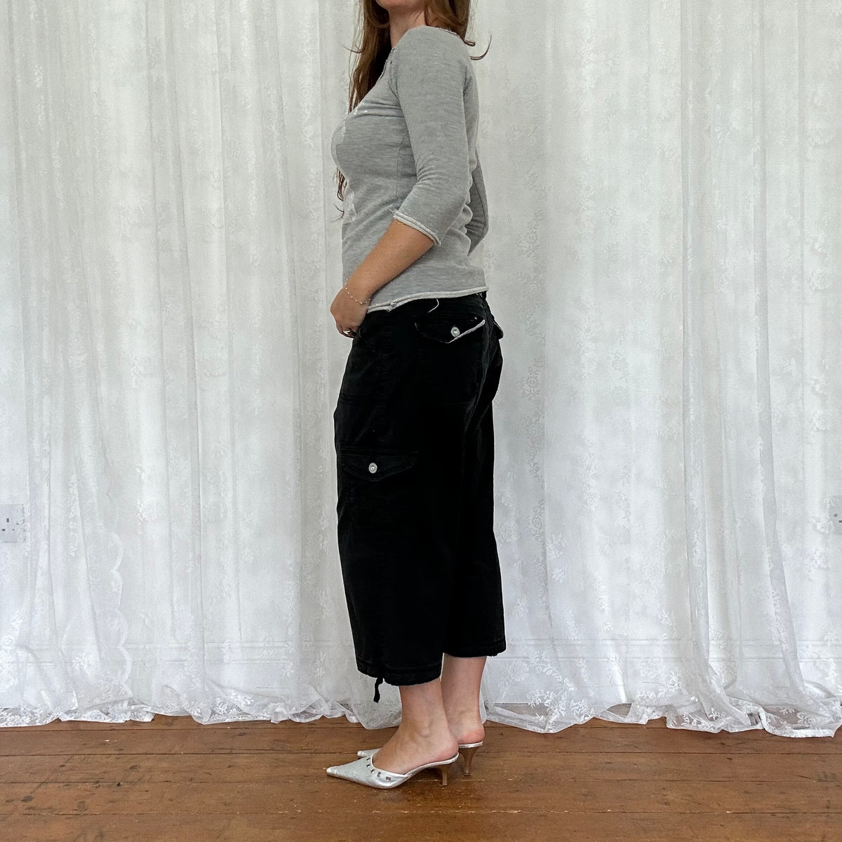 vintage 00s grey sports graphic crop sleeve top