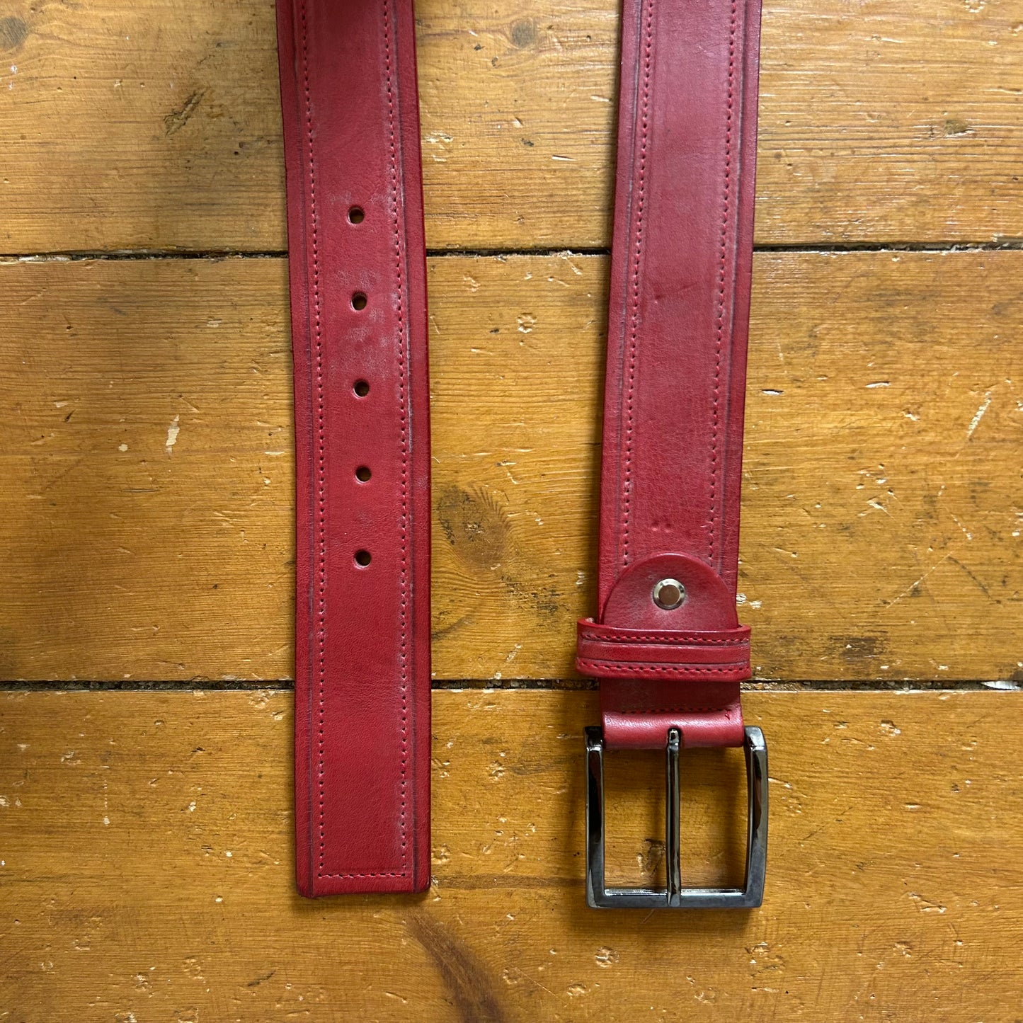 vintage 00s dark red belt