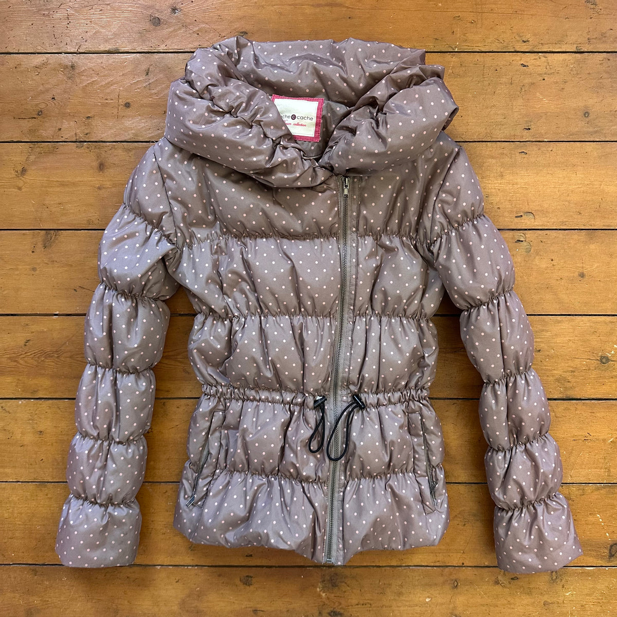 vintage 00s brown and pink polka dot puffer jacket