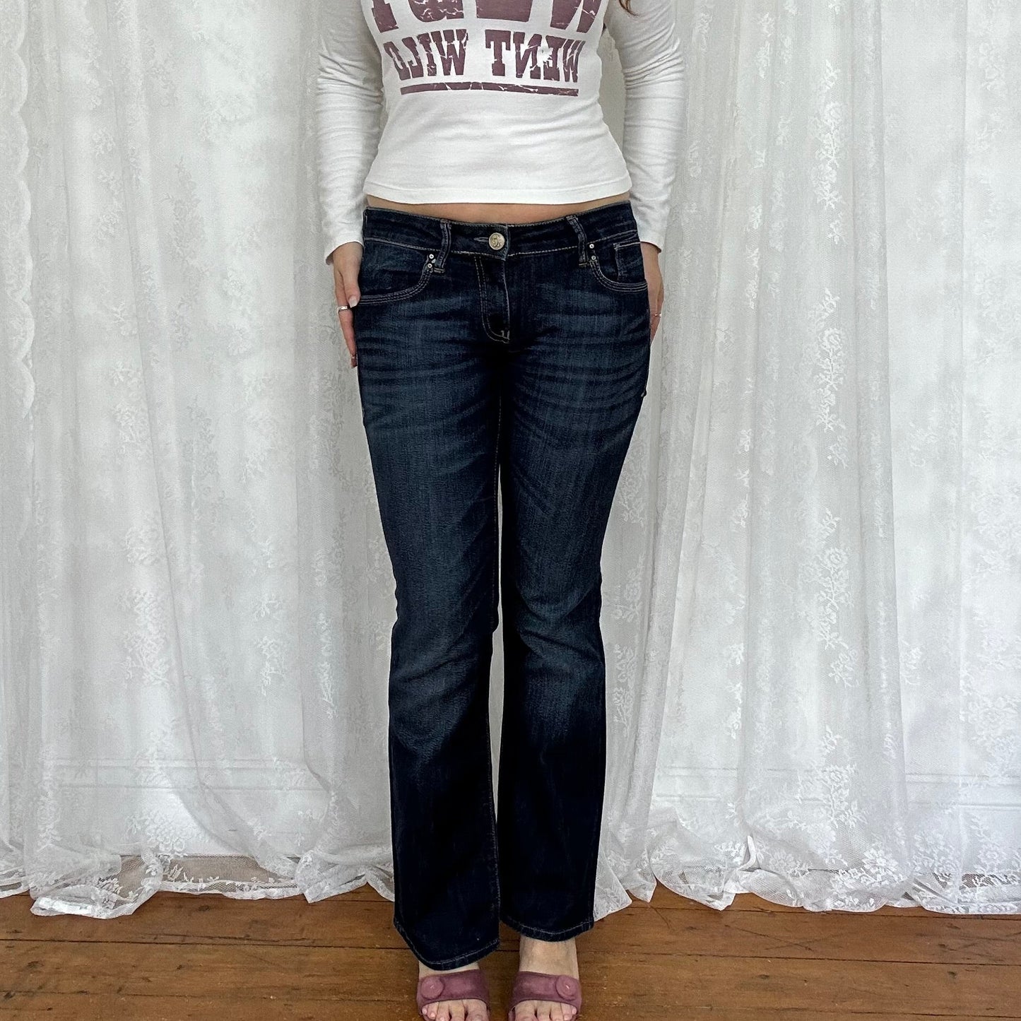 vintage 00s dark wash flared low rise jeans