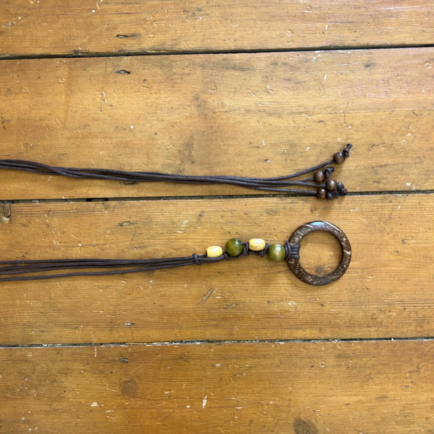 vintage 00s brown o ring string beaded belt