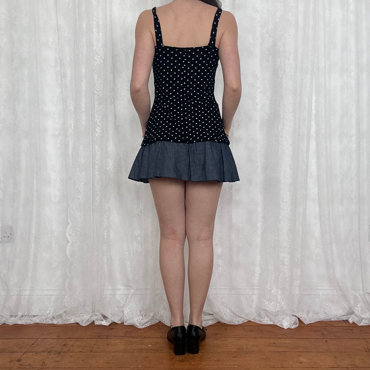 vintage 00s polka dot bubble hem cami